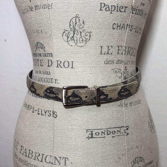 Nine West Faux Snakeskin Belt Silver Hardware Belt Sz M - Picture 2 of 8